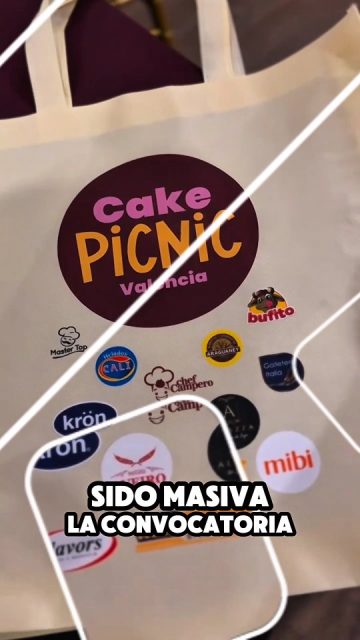 ¡Valencia se pone dulce! 🍰✨ El próximo domingo 3 de mayo, las instalaciones del Hotel Hesperia recibirán el Cake Picnic 2026, una vitrina donde más de 400 emprendedores mostrarán lo mejor de la repostería de Carabobo.

Aquí no solo se viene a comer, ¡se viene a decidir! Tú serás el jurado mediante un sistema de votación digital en tiempo real para elegir al ganador de una moto 0km. 🛵💨

El plan perfecto para compartir:
Por solo 8$, podrás disfrutar de un combo increíble que incluye:
✅ 6 Postres.
✅ 2 Bebidas.
✅ 2 Brazaletes (¡así que no hay excusa para no ir acompañado!).

No te pierdas este impulso al talento nacional. Para conocer todos los detalles del cronograma y la preventa, sigue a la cuenta oficial: @cakepicnicvalencia 📲

🔗 Lee la reseña completa en: WWW.LALOCURA.COM

Prensa @danielmuscarneri
📽️📸 @rodvegalodice
Para @madeinvenezuelaag / @lalocuracom

#CakePicnic2026 #Valencia #Carabobo #Reposteria #LaLocura