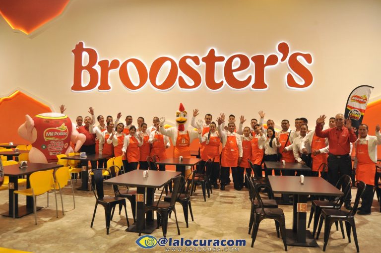 Broosters abrió sus puertas en Paraparal con una propuesta gastronómica moderna