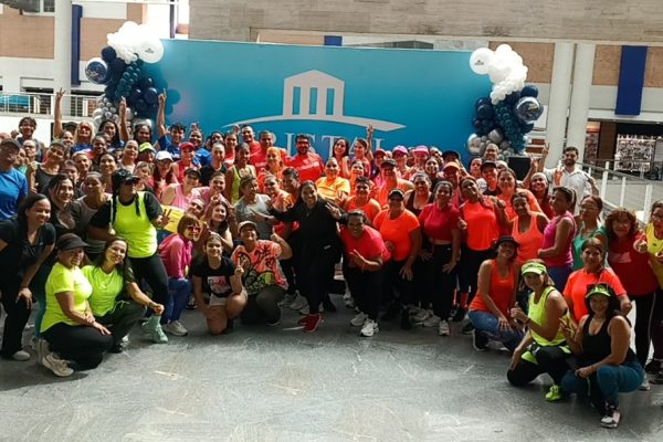 Centro Comercial Cristal Celebro sus 20 Años en Valencia